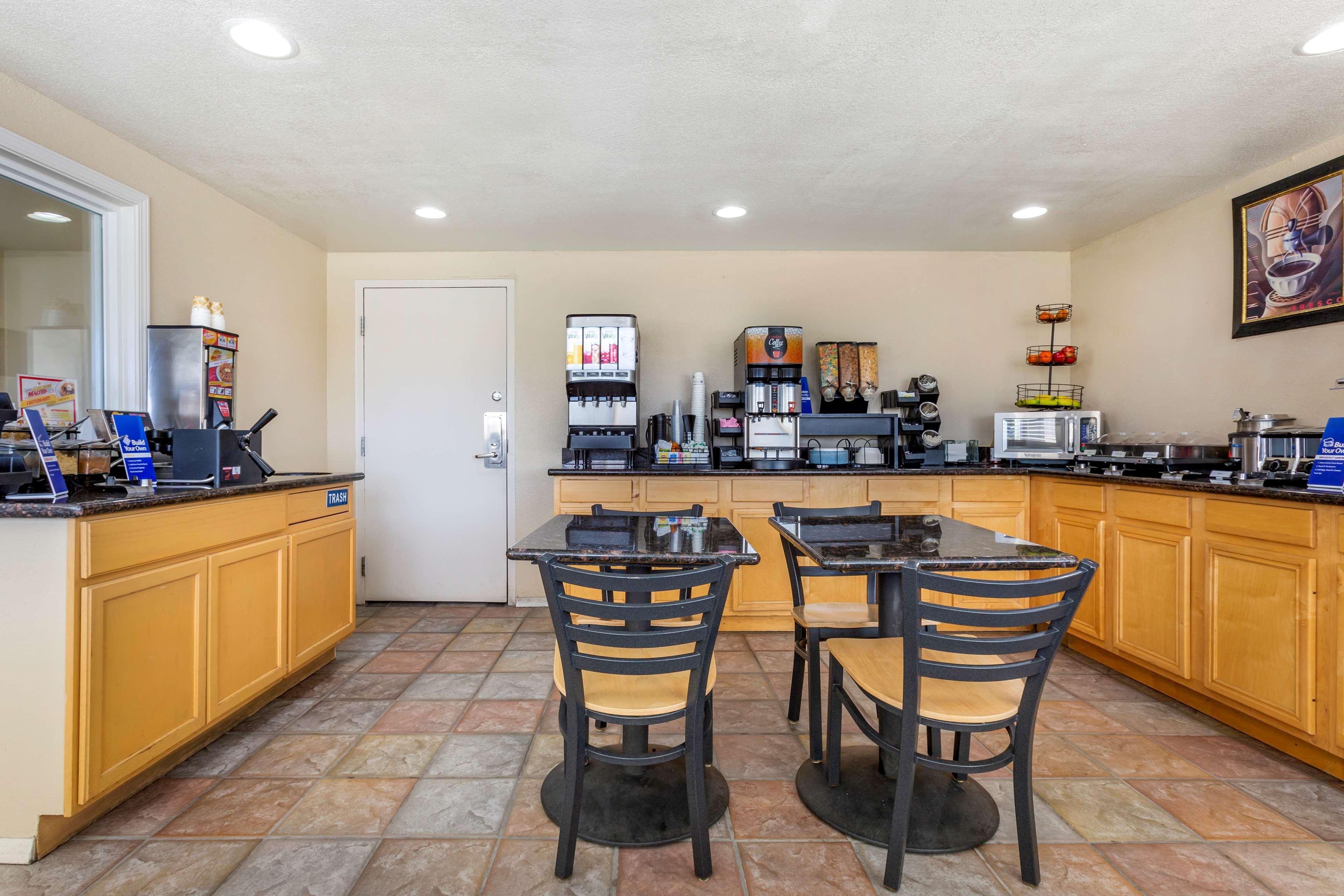 Best Western El Rancho Palacio Roswell Ngoại thất bức ảnh